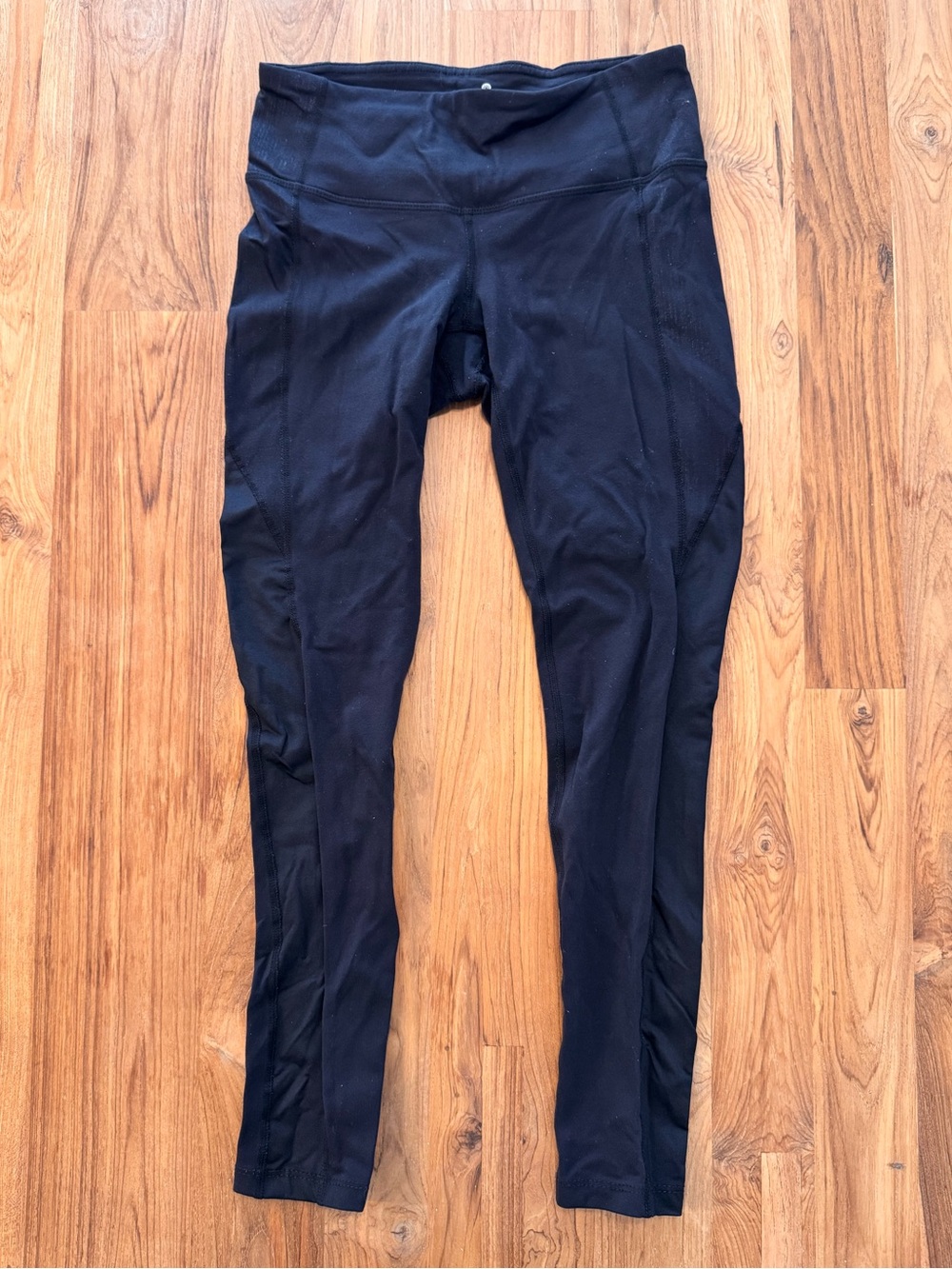 Athleta Black Leggings Women’s XS Faintly Shimmery Side Panels